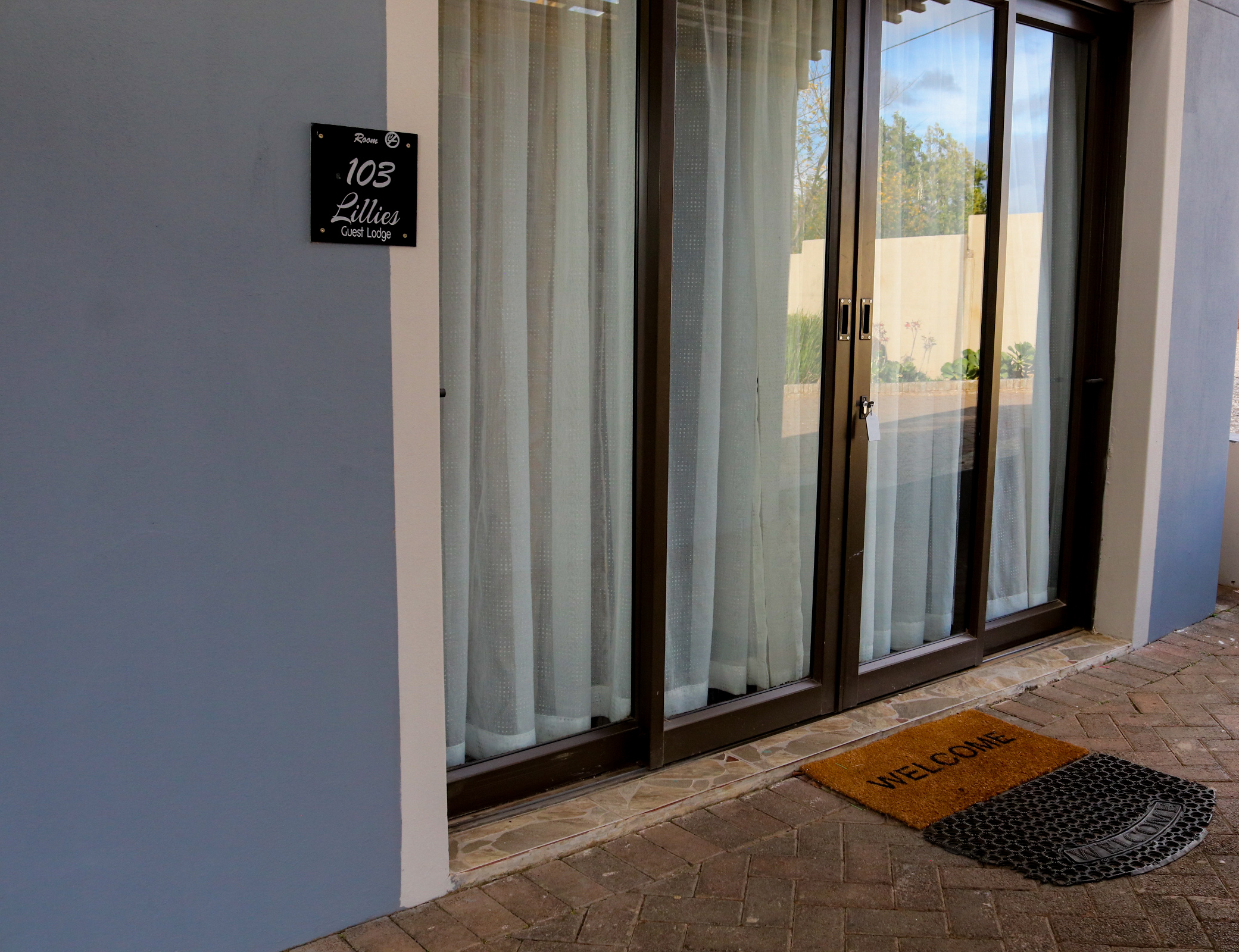 Lillies Guest Lodge room entrance